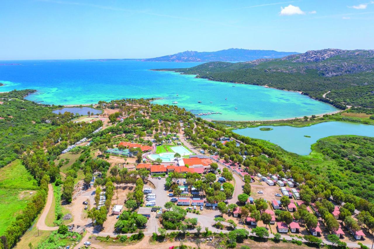 Camping Village Capo D'Orso Палау Екстер'єр фото