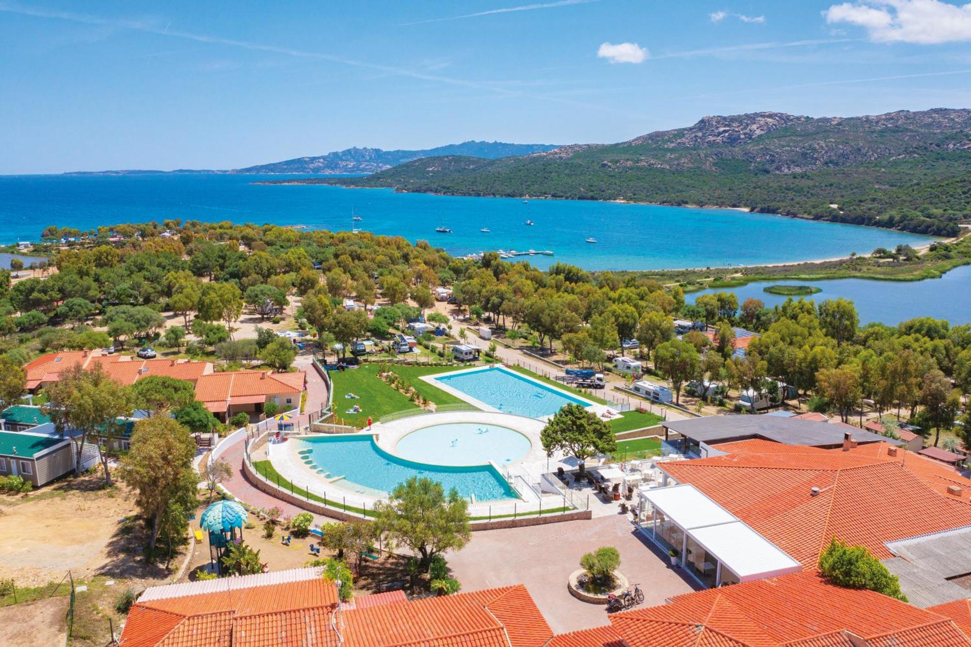 Camping Village Capo D'Orso Палау Екстер'єр фото